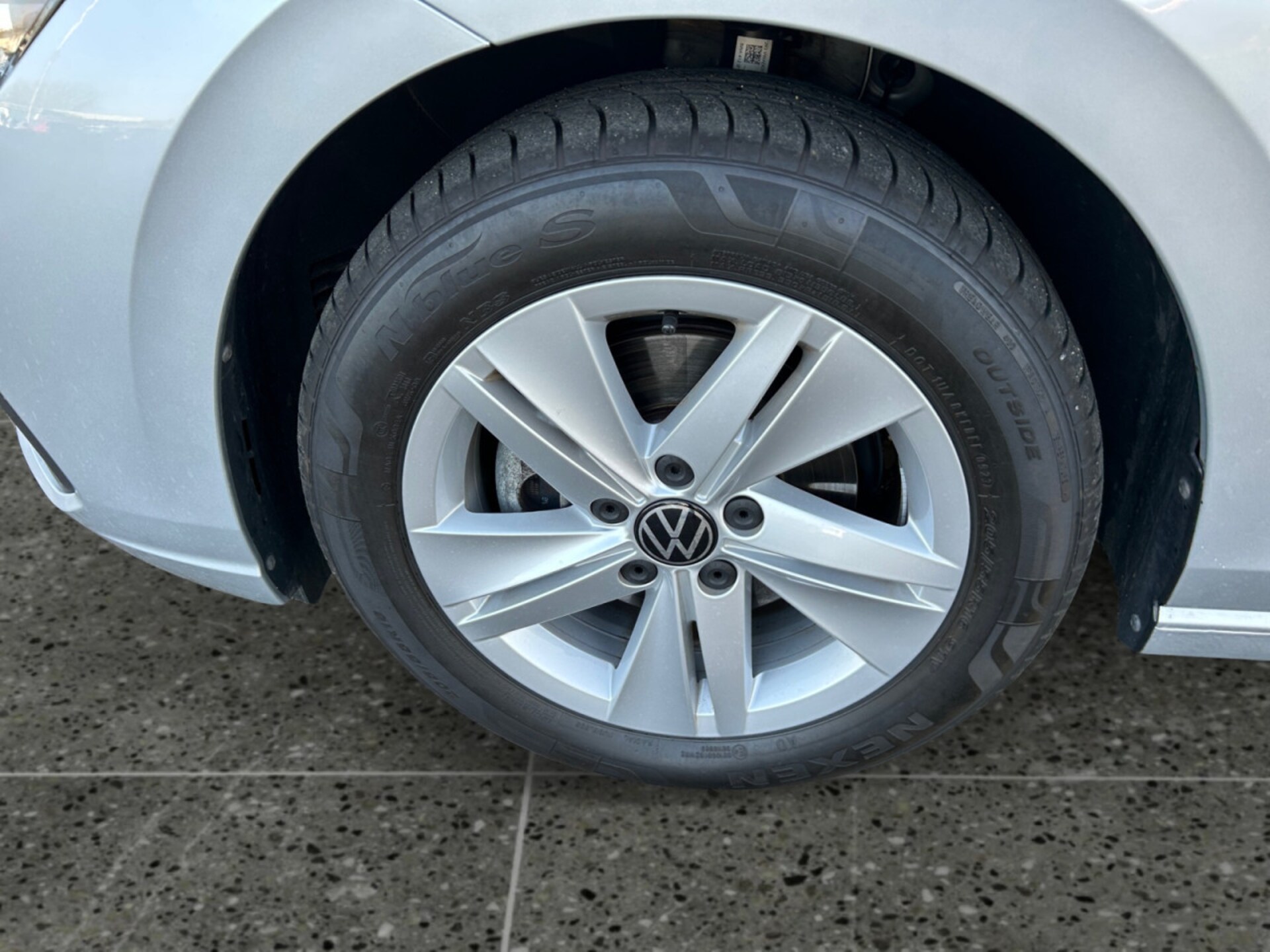 Volkswagen Golf Variant Life