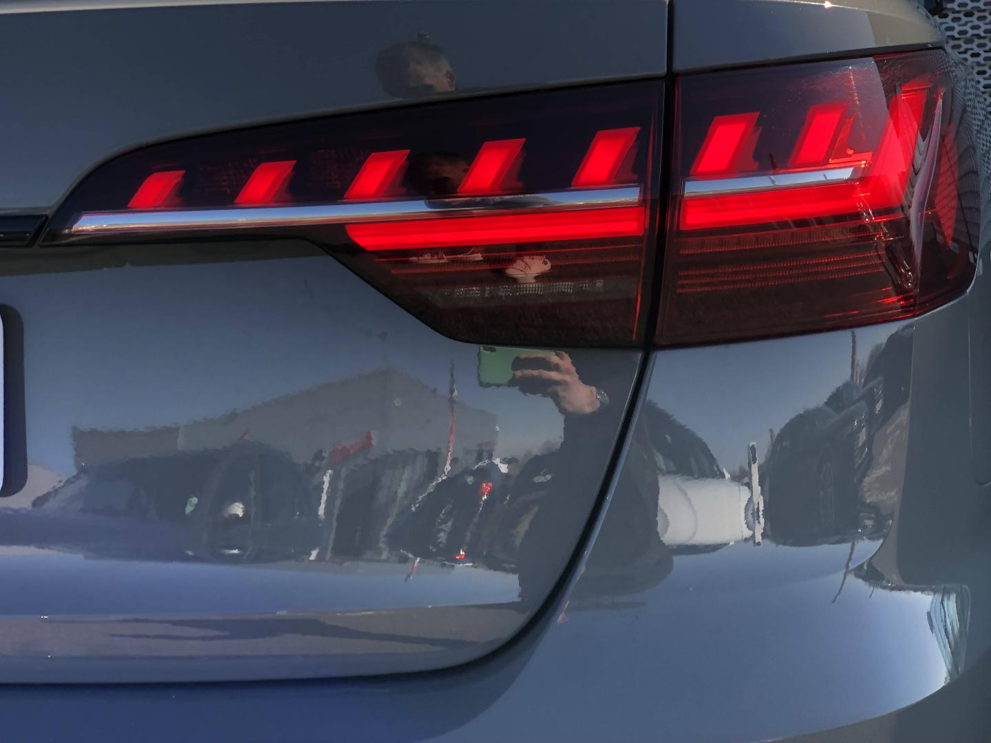 Image about Audi A4 Avant S Edition 40 TDI 150 kW (204 ch) S tronic