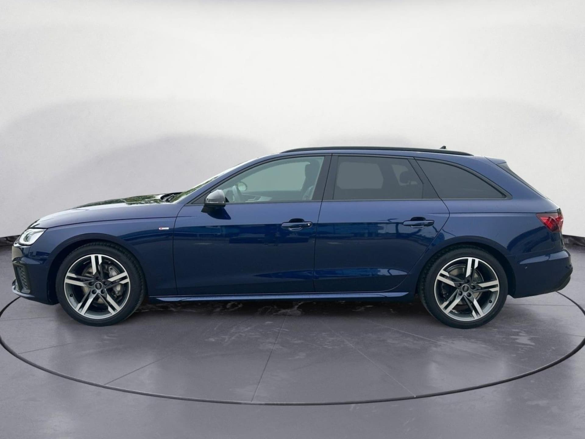 Audi A4 Avant S line