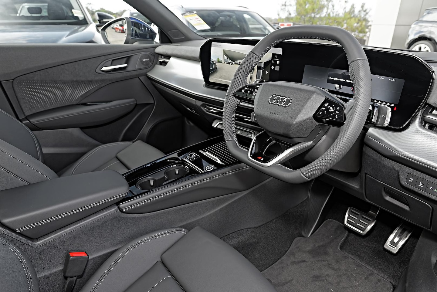 Image about Audi Q3 SUV TFSI quattro 195 kW