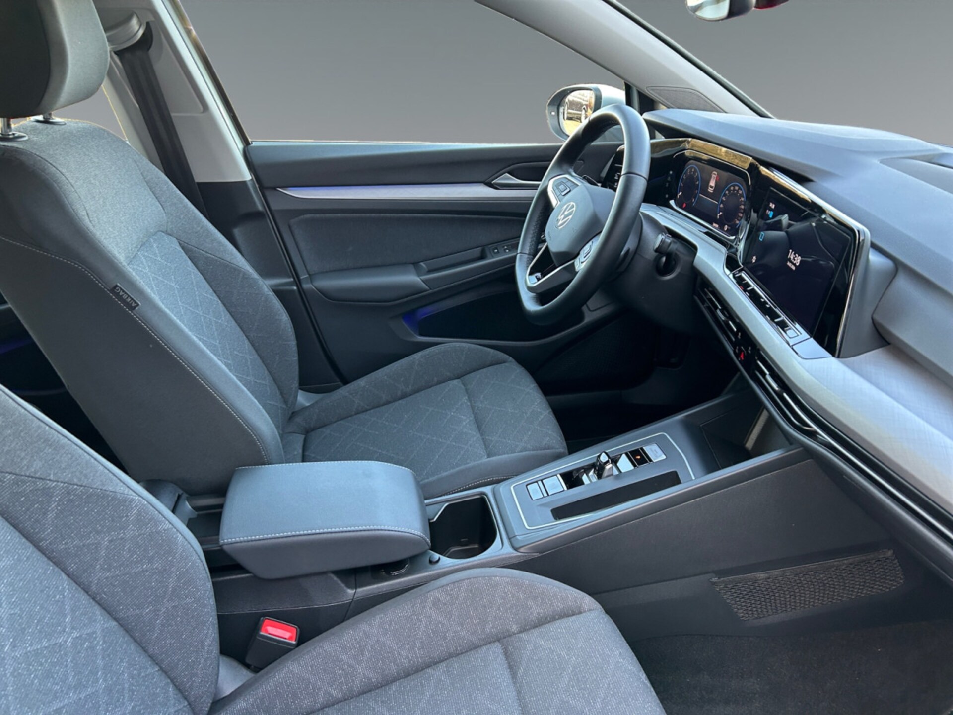 Volkswagen Golf Variant Life