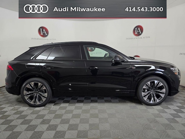 2026 Audi Q8