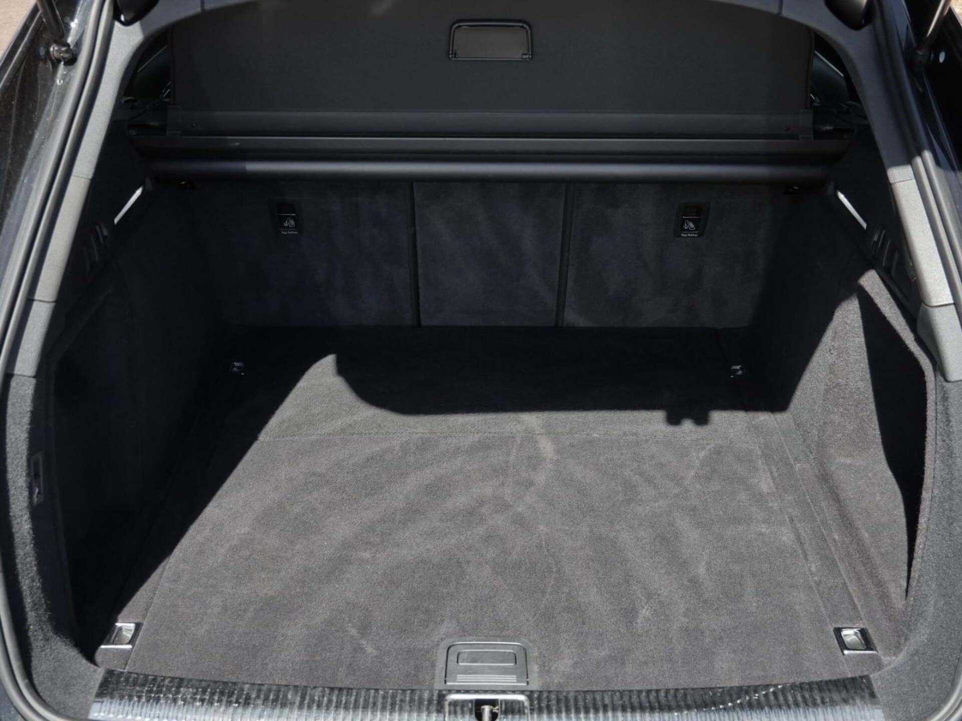 Audi A4 Avant S line