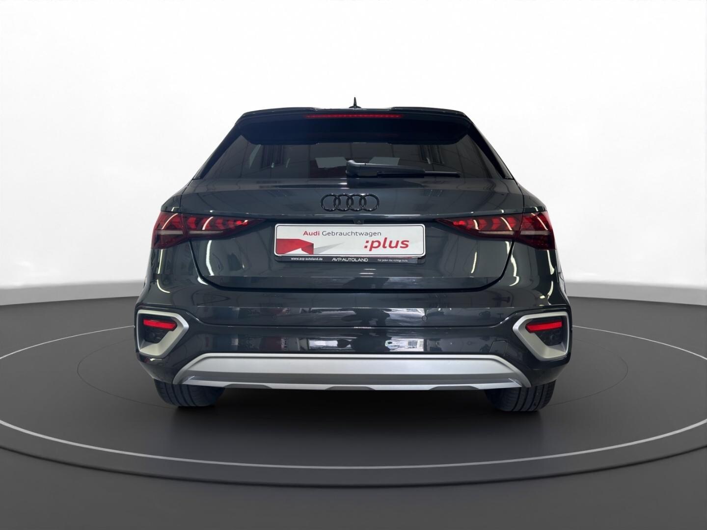 Bild über Audi A3 allstreet 35 TFSI S tronic - für weitere Informationen kontaktieren Sie den Audi Partner