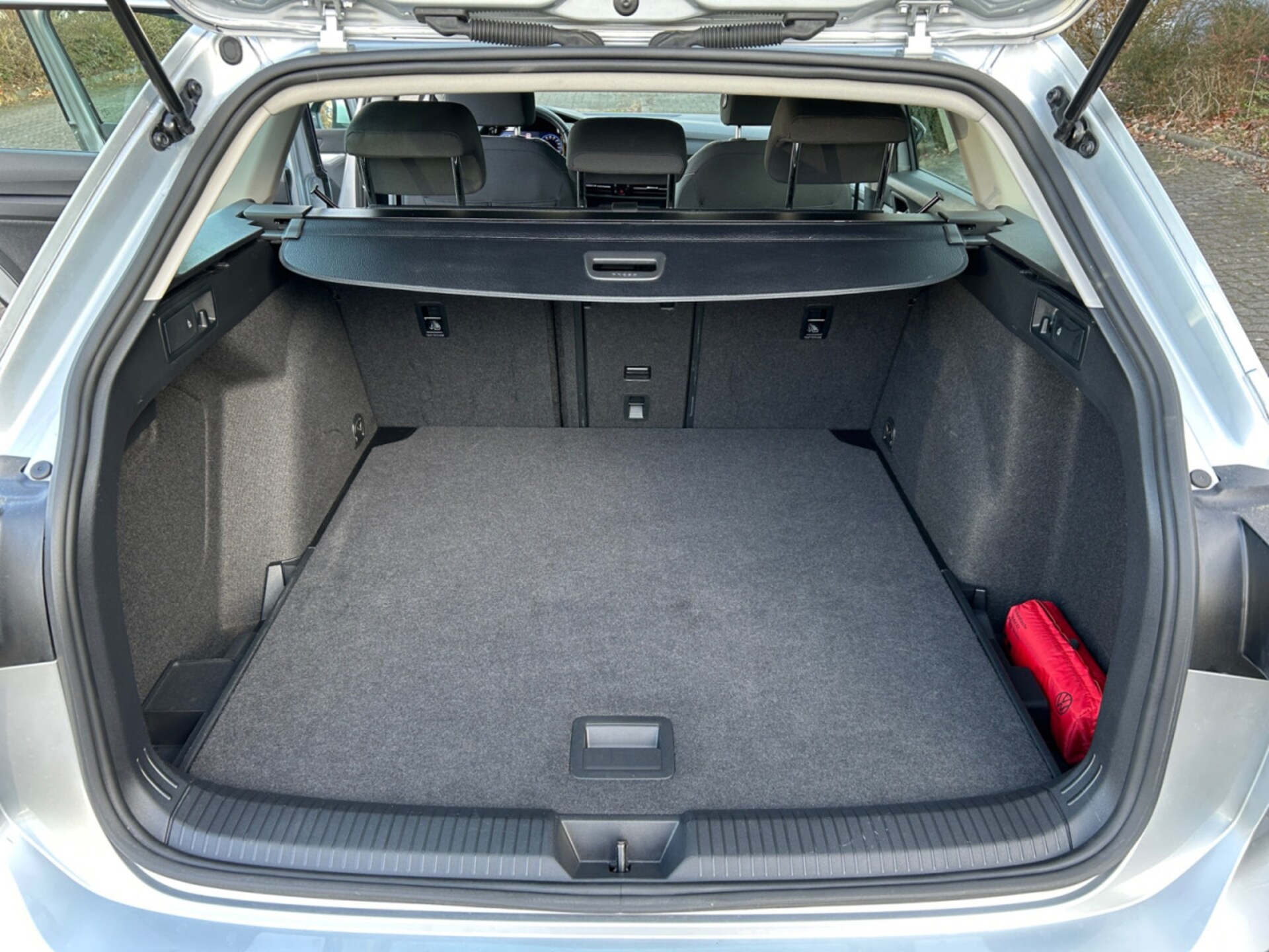 Volkswagen Golf Variant Life