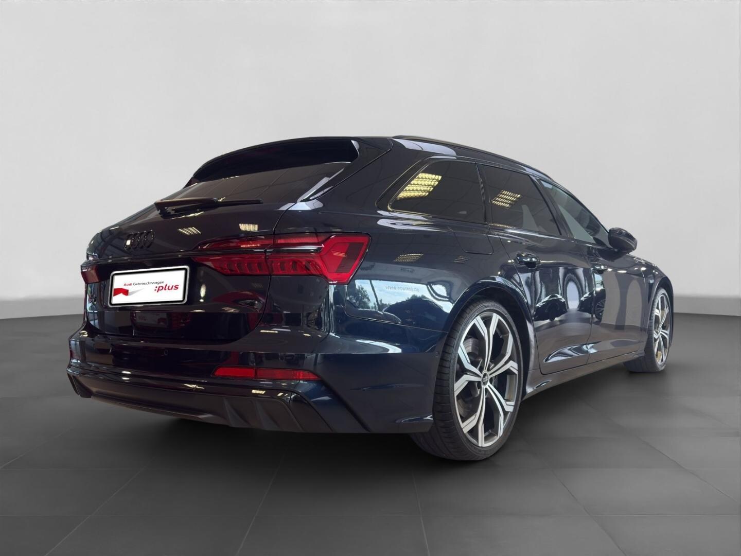 Bild über Audi S6 Avant TDI quattro tiptronic - für weitere Informationen kontaktieren Sie den Audi Partner