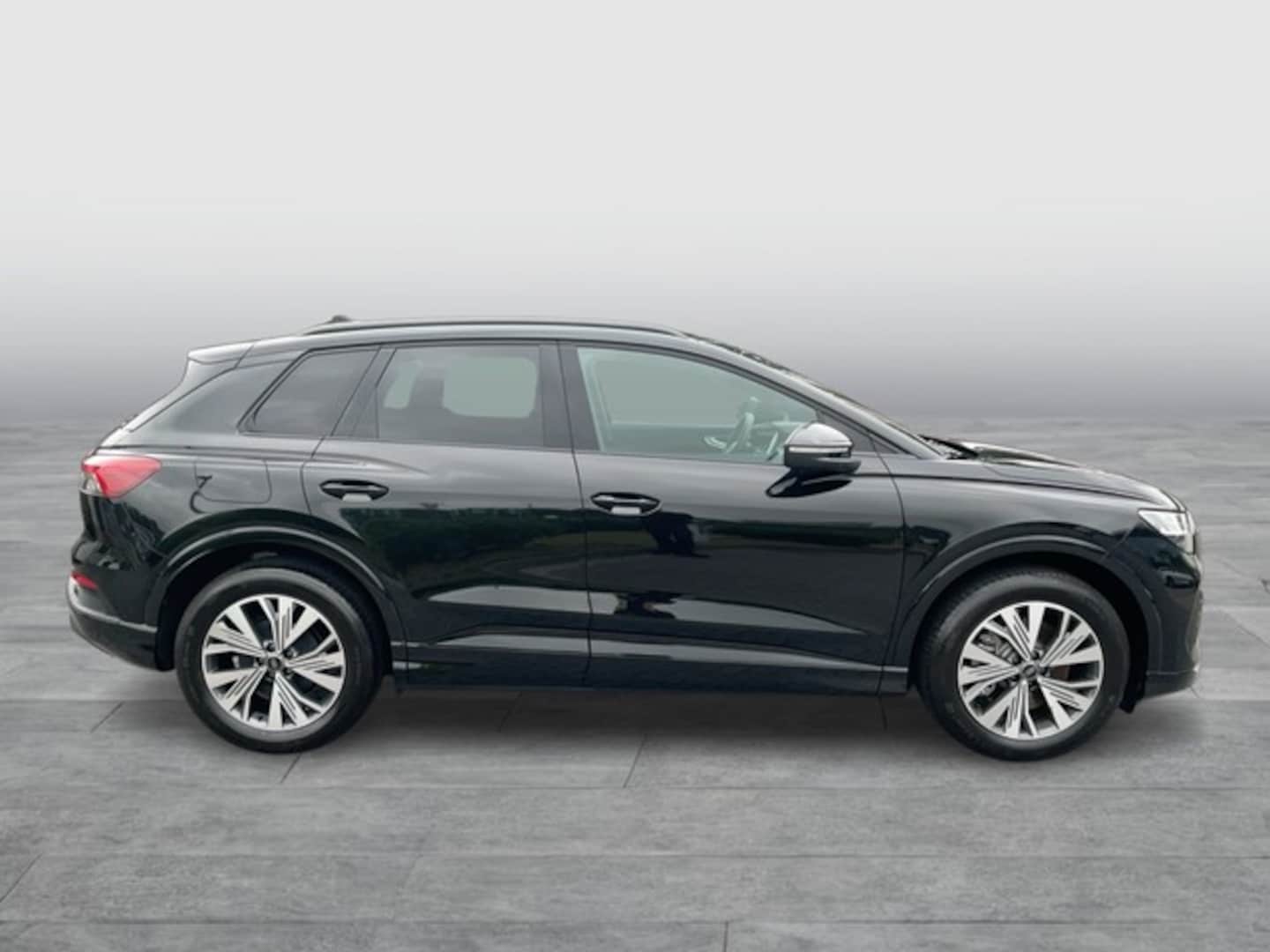 Bild über Audi Q4 e-tron 40 e-tron - für weitere Informationen kontaktieren Sie den Audi Partner