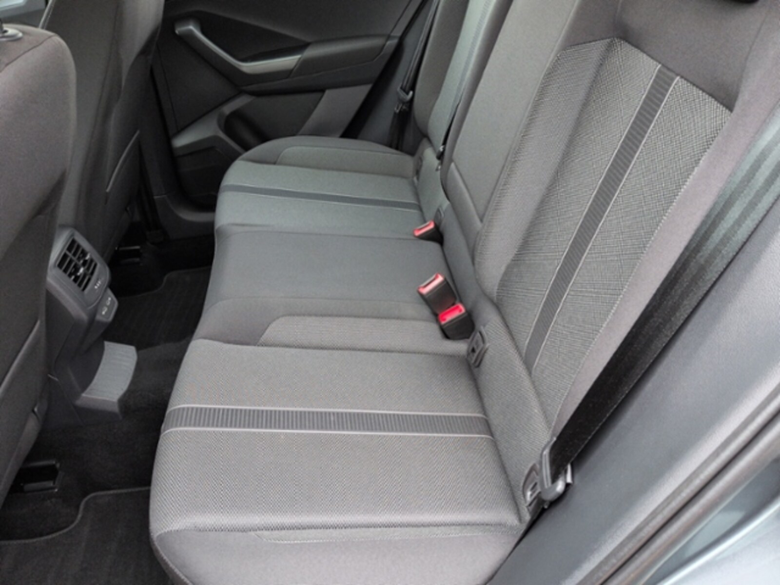 Volkswagen T-Roc – Bild 15