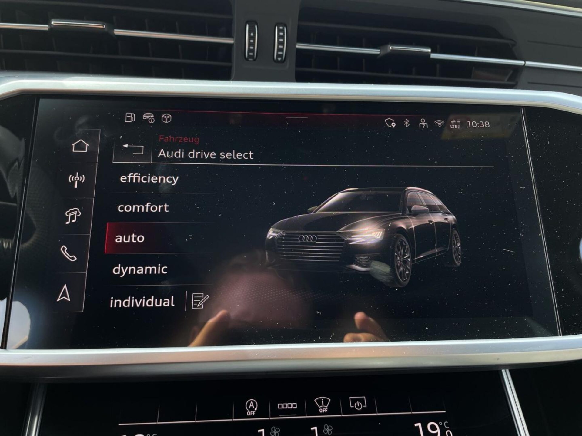 Audi S6 Avant