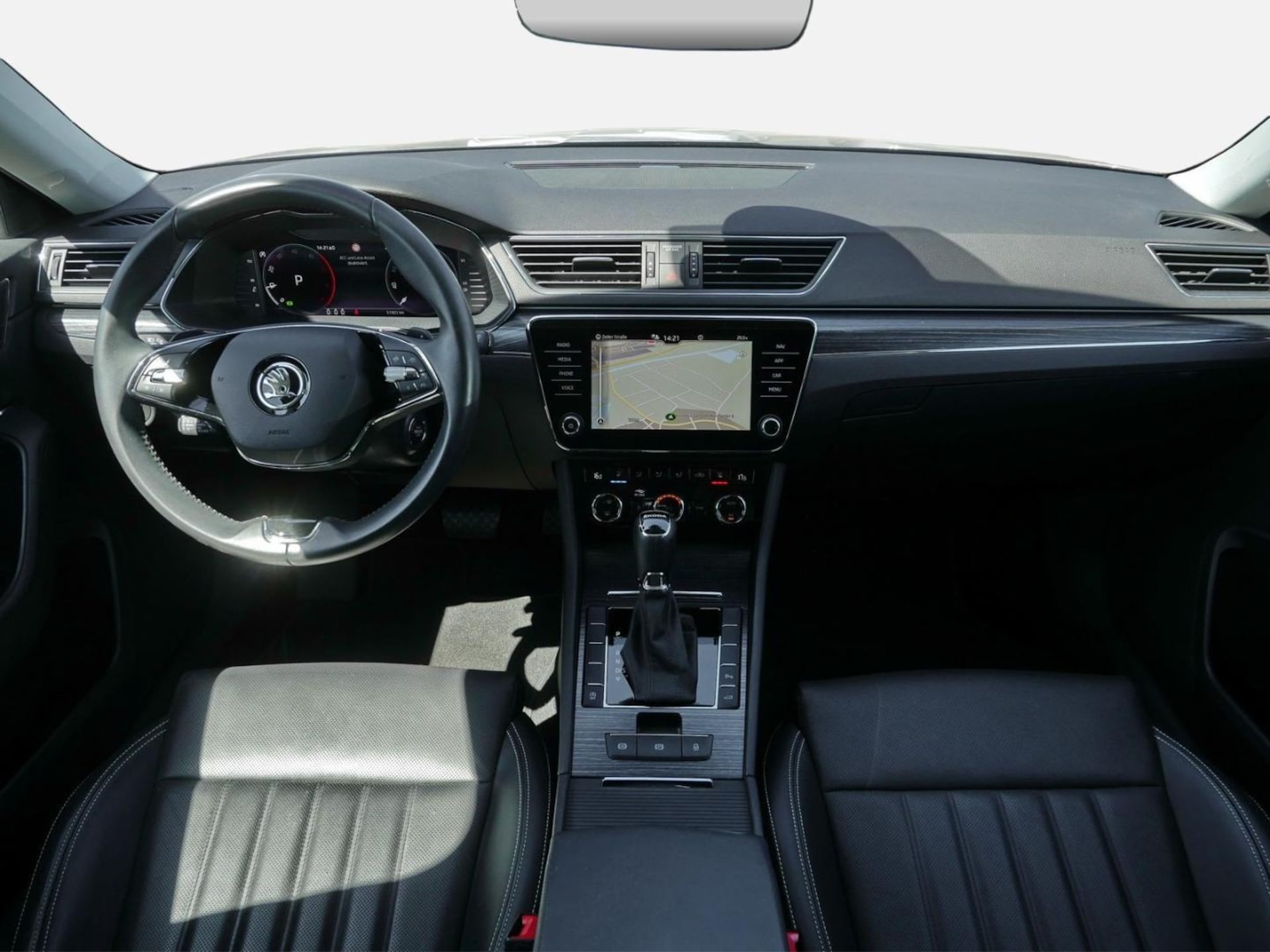 Skoda Superb Combi PREMIUM EDITION
