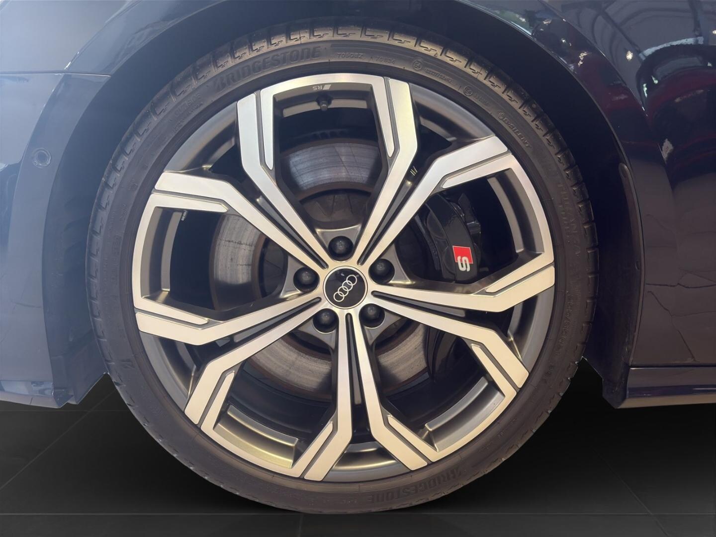 Bild über Audi S6 Avant TDI quattro tiptronic - für weitere Informationen kontaktieren Sie den Audi Partner