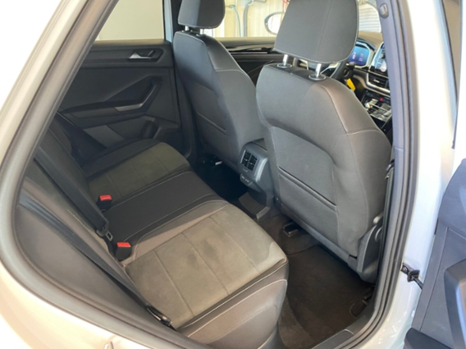 Volkswagen T-Roc – Bild 12