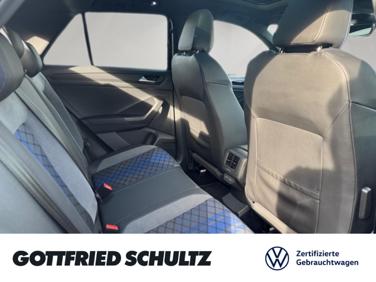 Volkswagen T-Roc – Bild 8