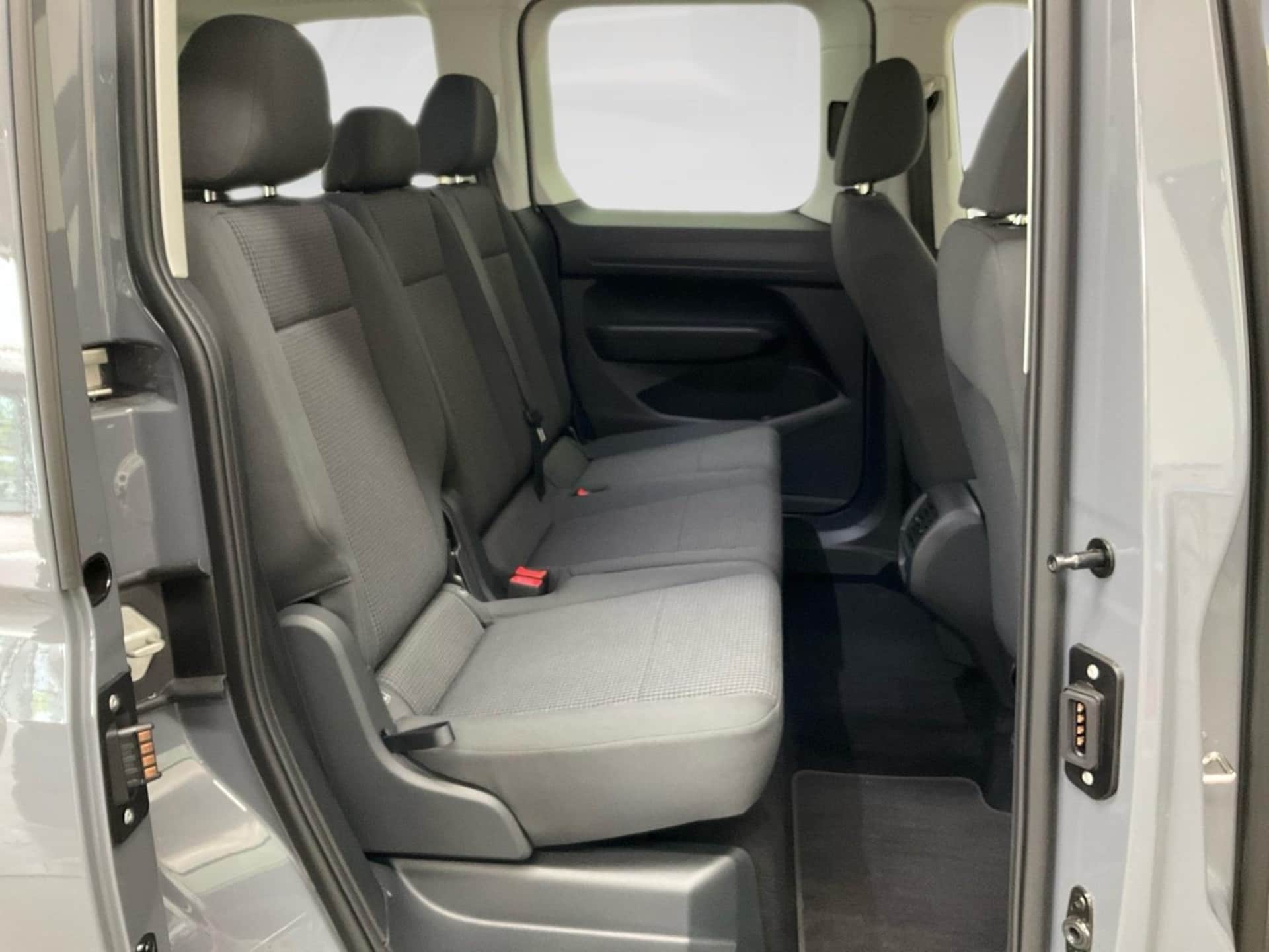 Volkswagen Caddy Basis-Modell