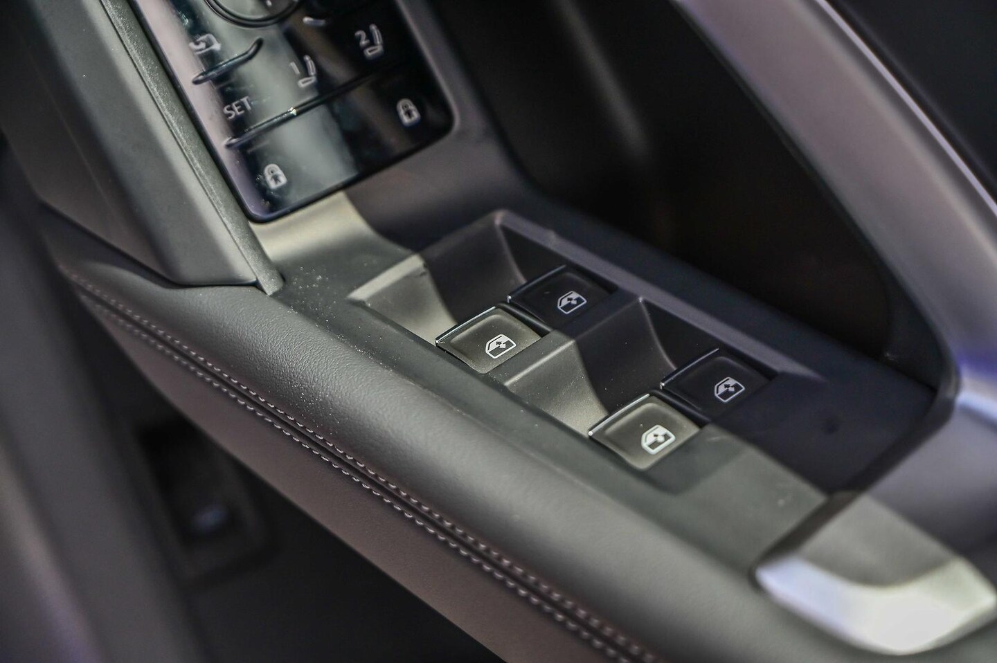 Image about Audi Q5 SUV TDI quattro 150 kW sport