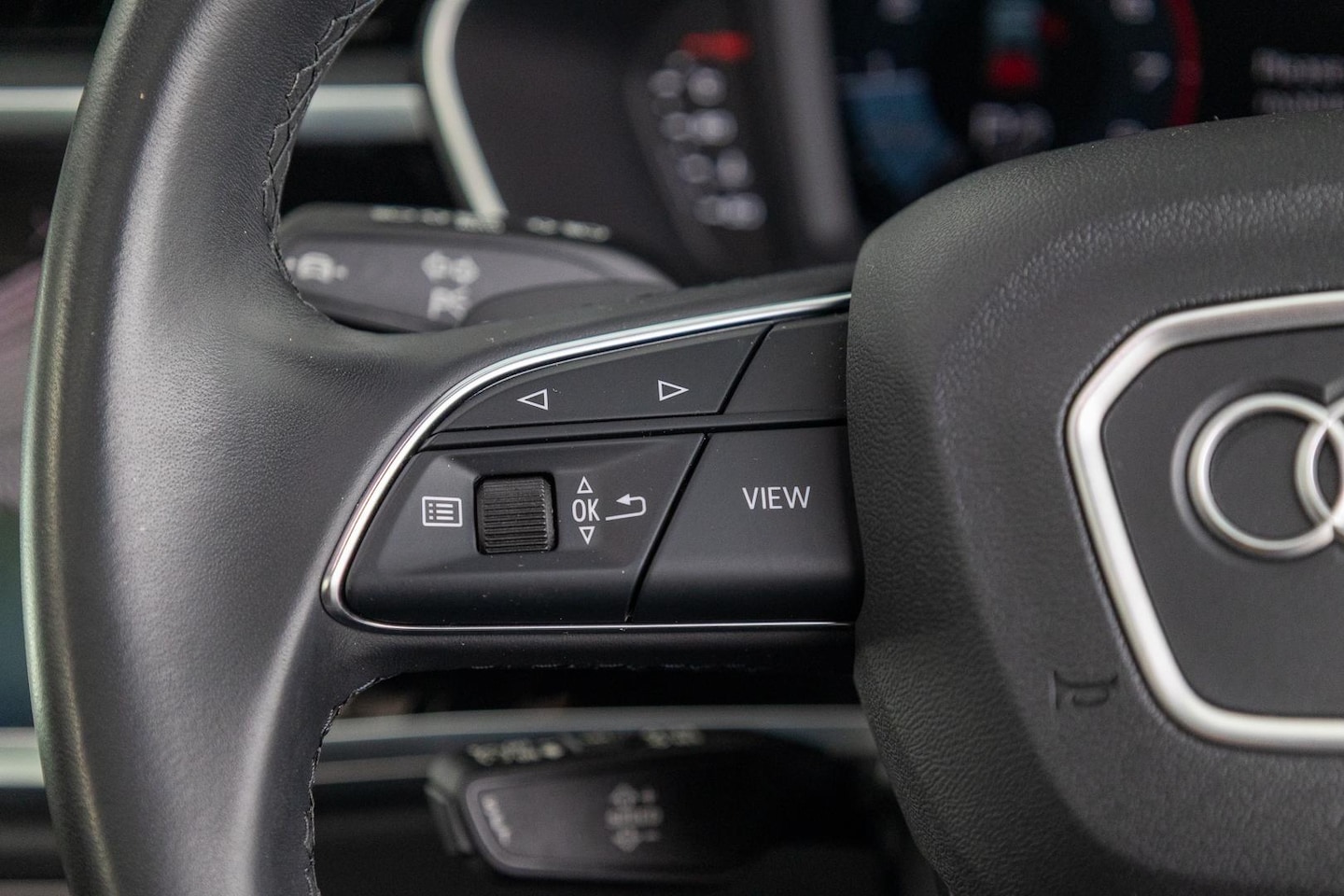 Image about Audi Q3 40 TFSI quattro S tronic
