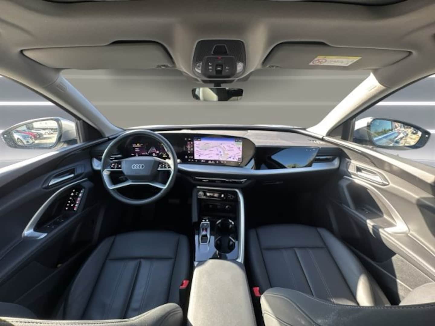 Bild über Audi Q5 SUV TDI quattro 150 kW S tronic - für weitere Informationen kontaktieren Sie den Audi Partner