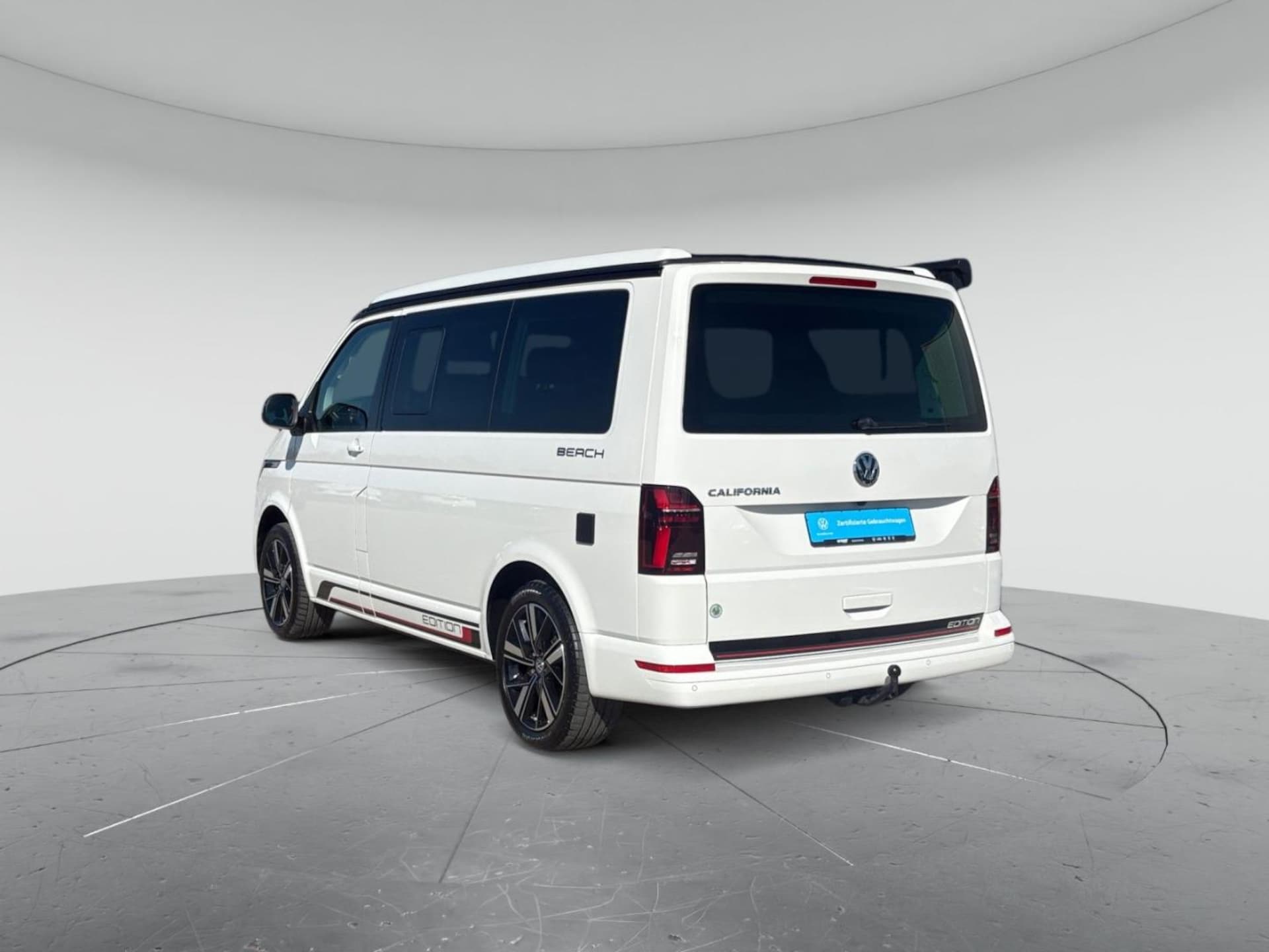 Volkswagen T6.1 California Beach
