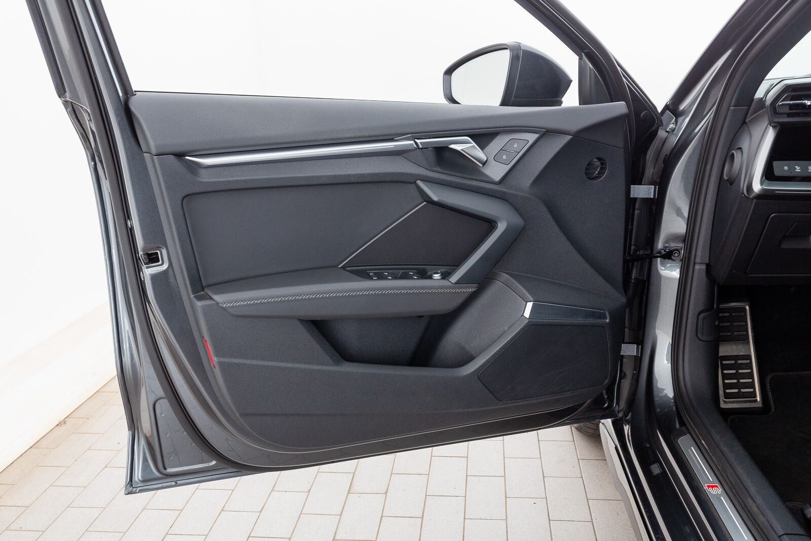 Image about Audi S3 Limousine S3 Limousine TFSI 228(310) kW(PS) S tronic