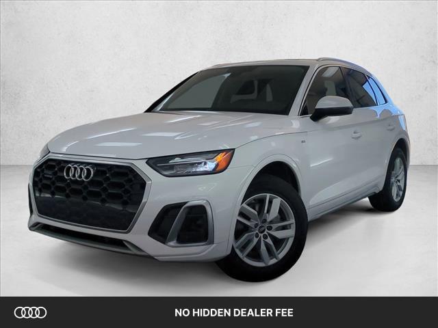 2023 Audi Q5 45 Premium's photo