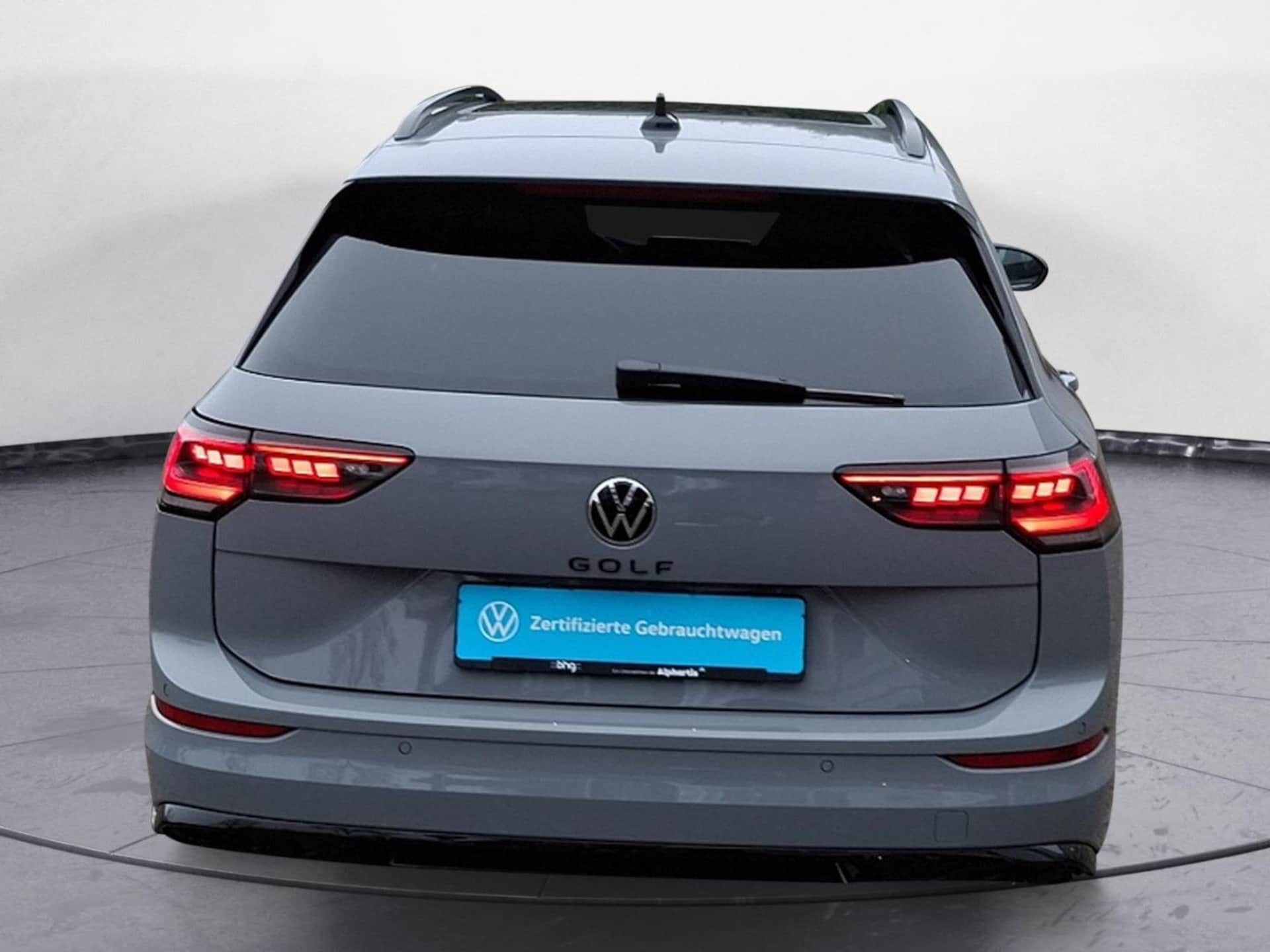 Volkswagen Golf Variant R-Line