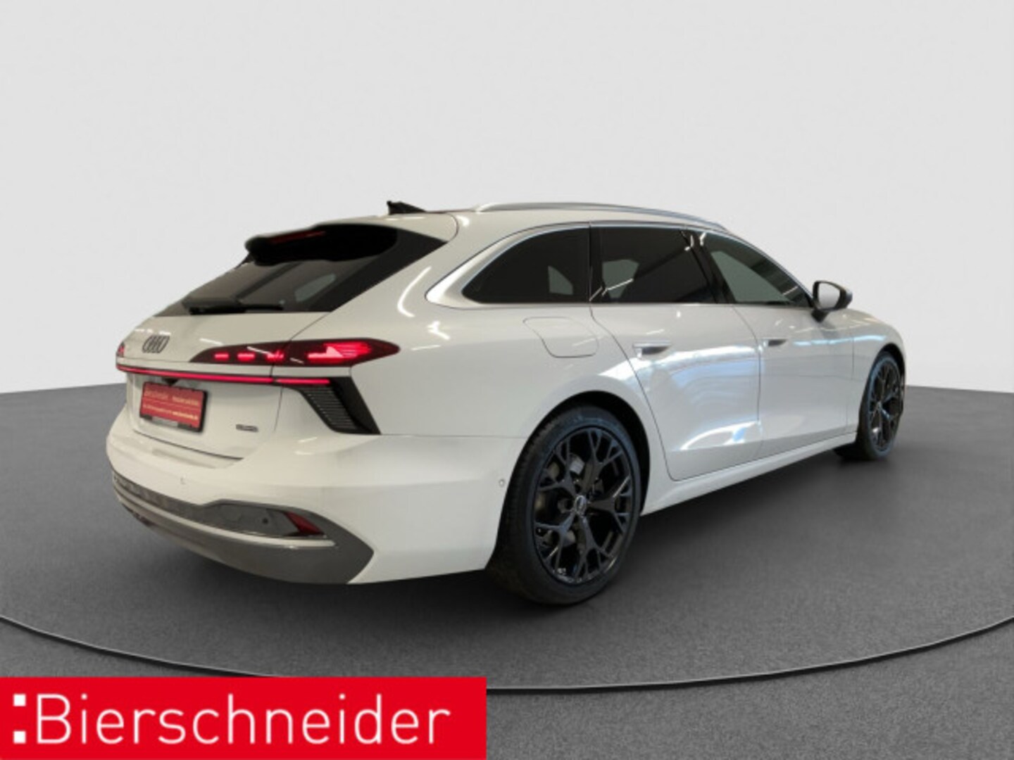 Bild über Audi A6 Avant TDI quattro 220 kW S tronic - für weitere Informationen kontaktieren Sie den Audi Partner