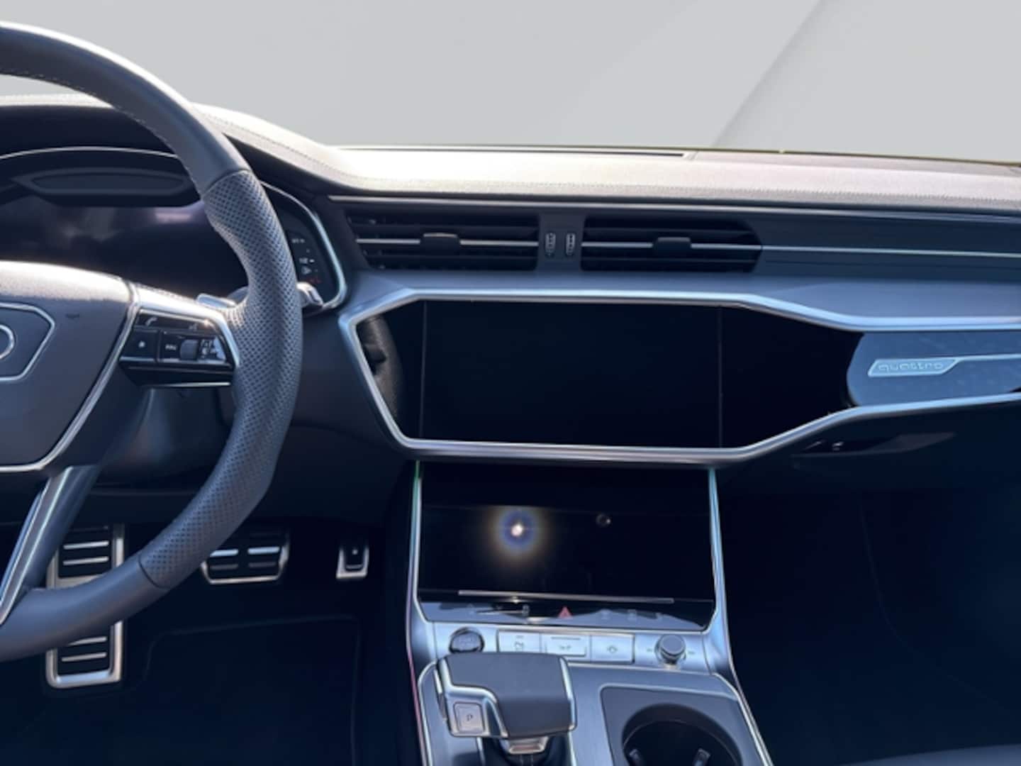 Bild über Audi A6 Avant S line 50 TDI quattro tiptronic - für weitere Informationen kontaktieren Sie den Audi Partner