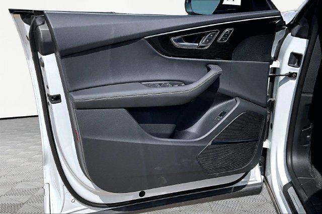 2026 Audi Q8 Premium Plus - Photo 18