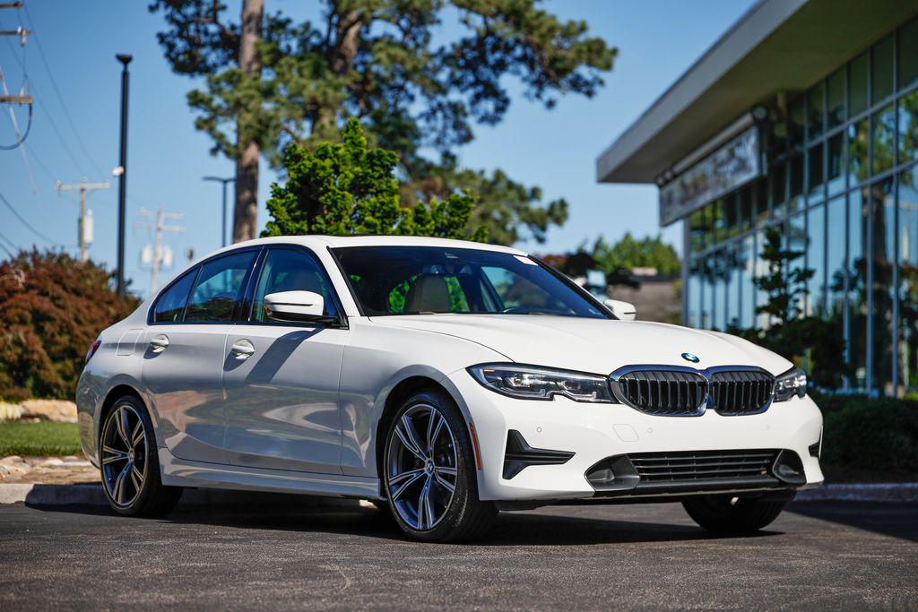 2022 BMW 330i