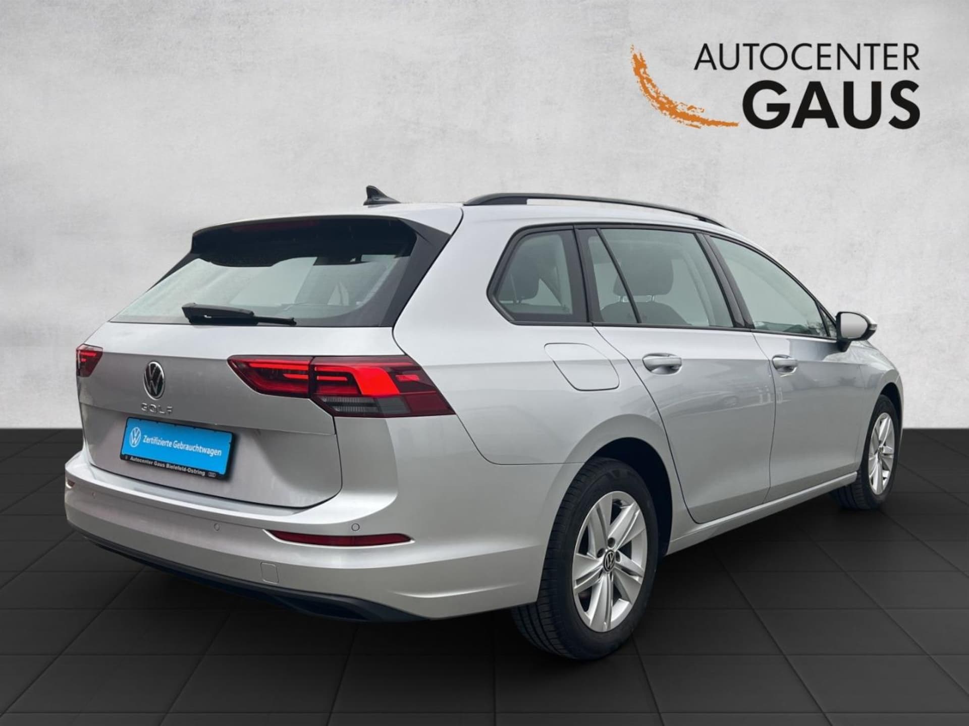 Volkswagen Golf Variant Life