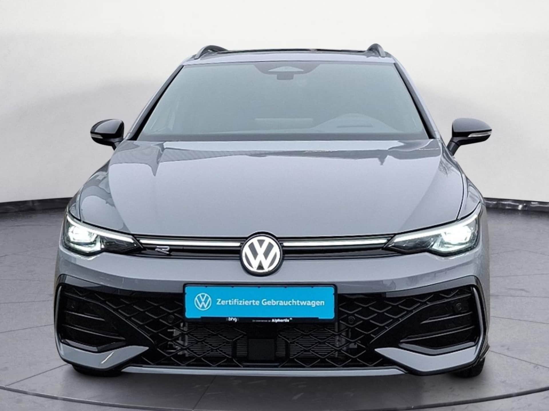 Volkswagen Golf Variant R-Line