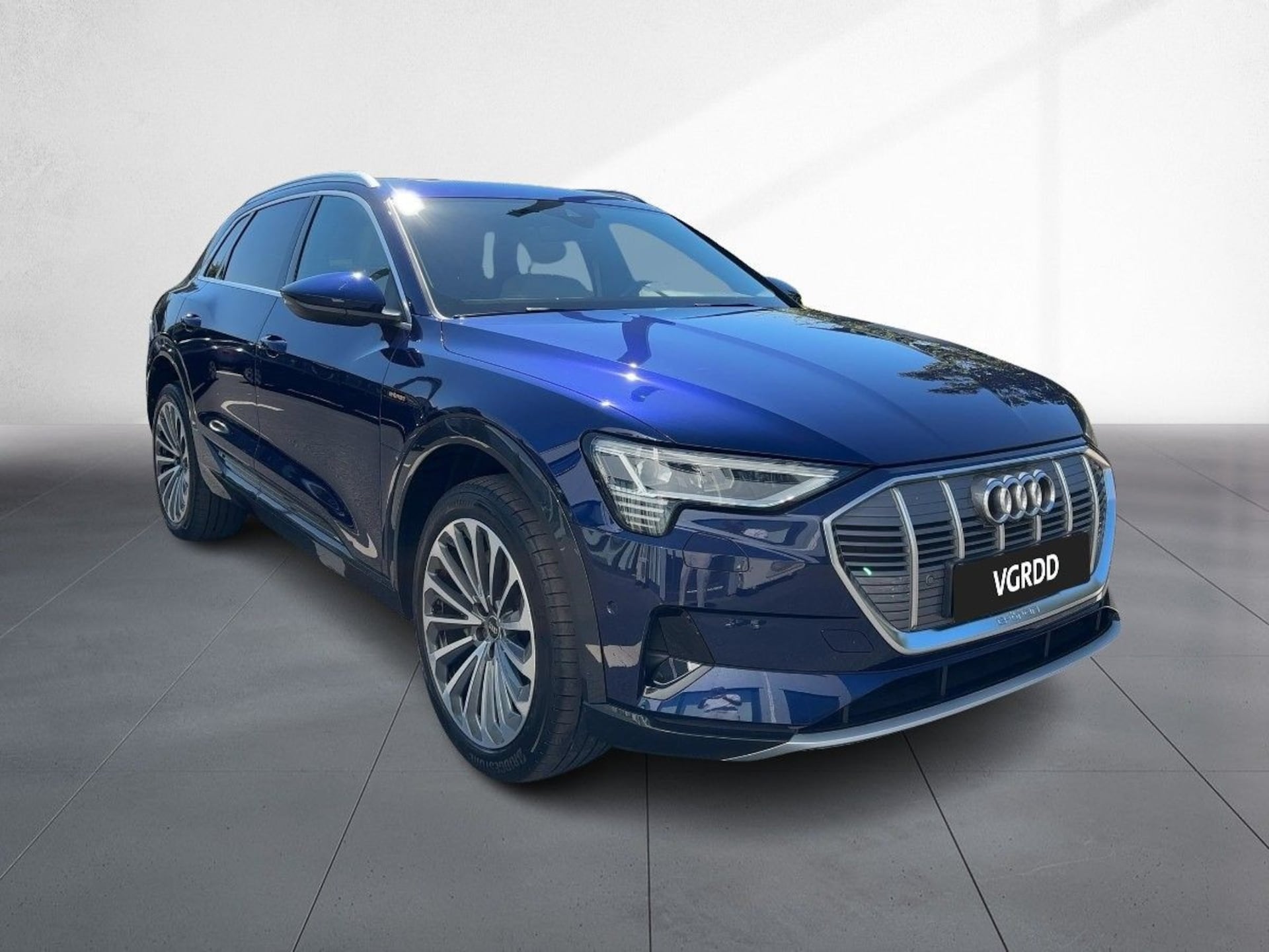 Audi e-tron advanced