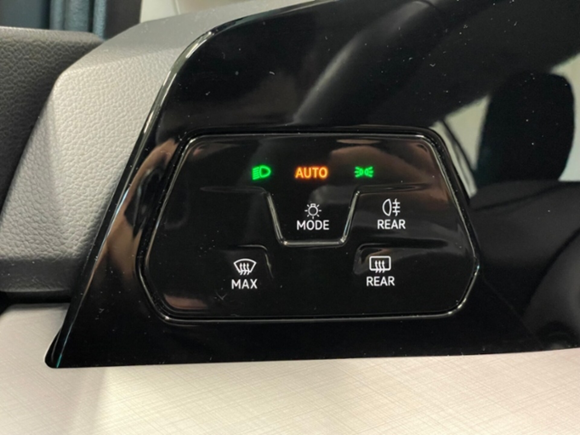 Volkswagen Golf Variant Life