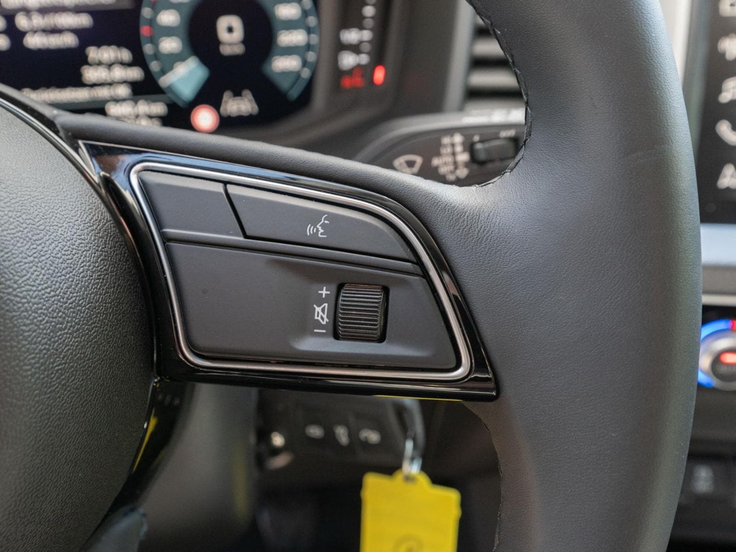 Bild über Audi A1 Sportback S line 30 TFSI Schaltgetriebe - für weitere Informationen kontaktieren Sie den Audi Partner