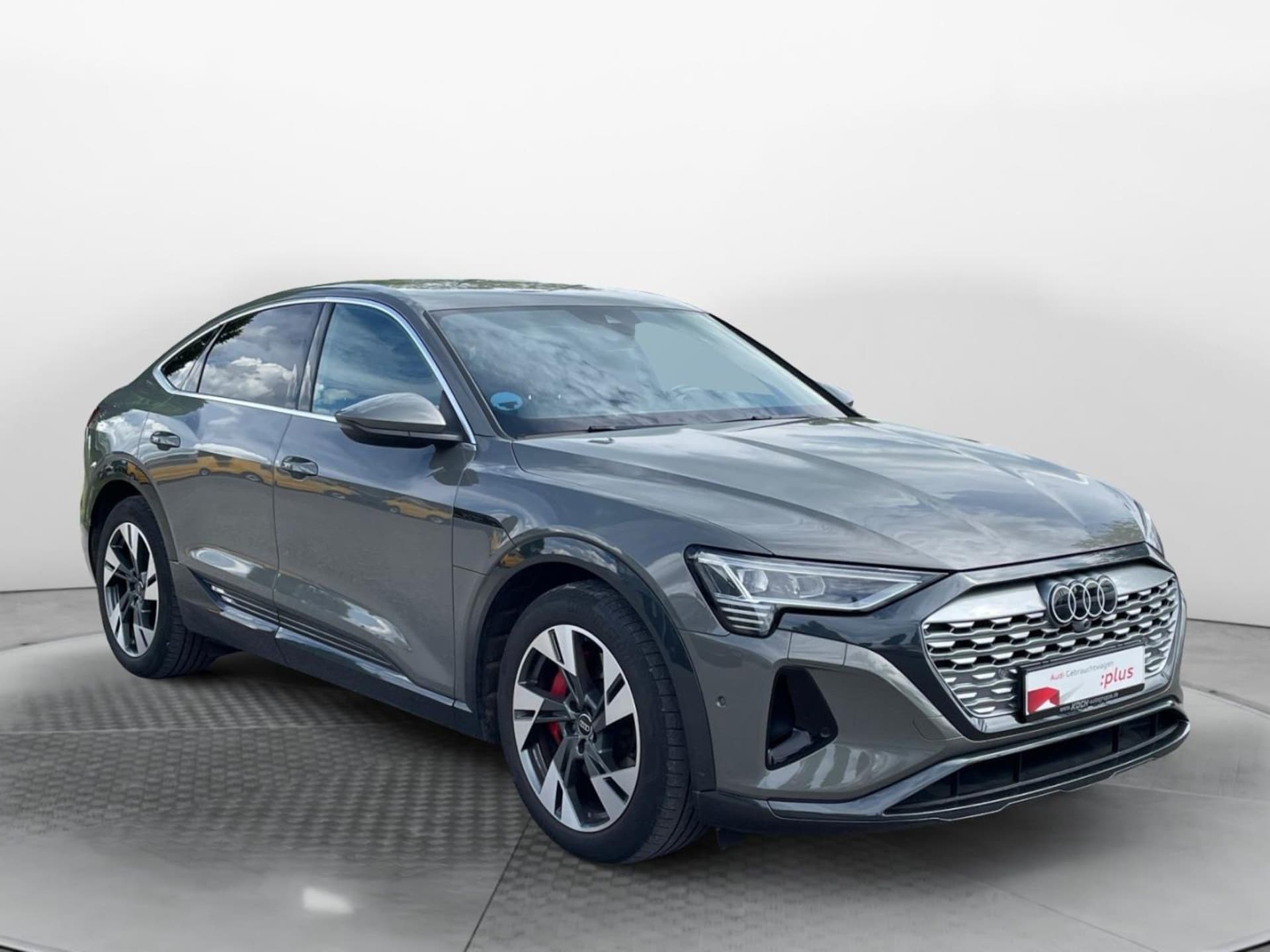 Audi Q8 Sportback e-tron Advanced