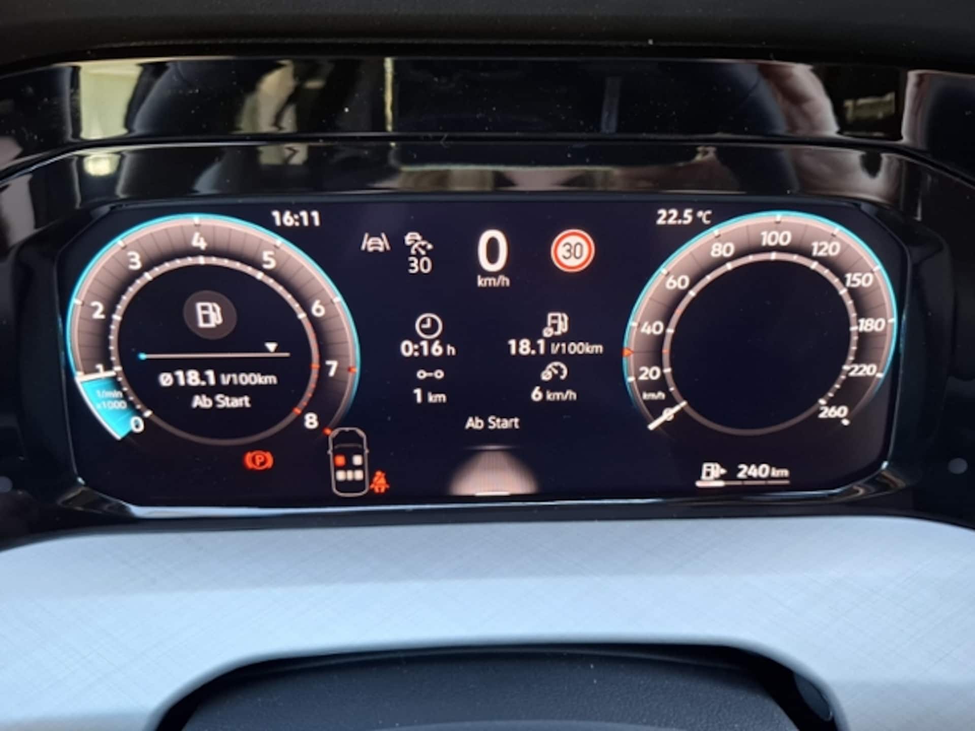 Volkswagen Golf Life