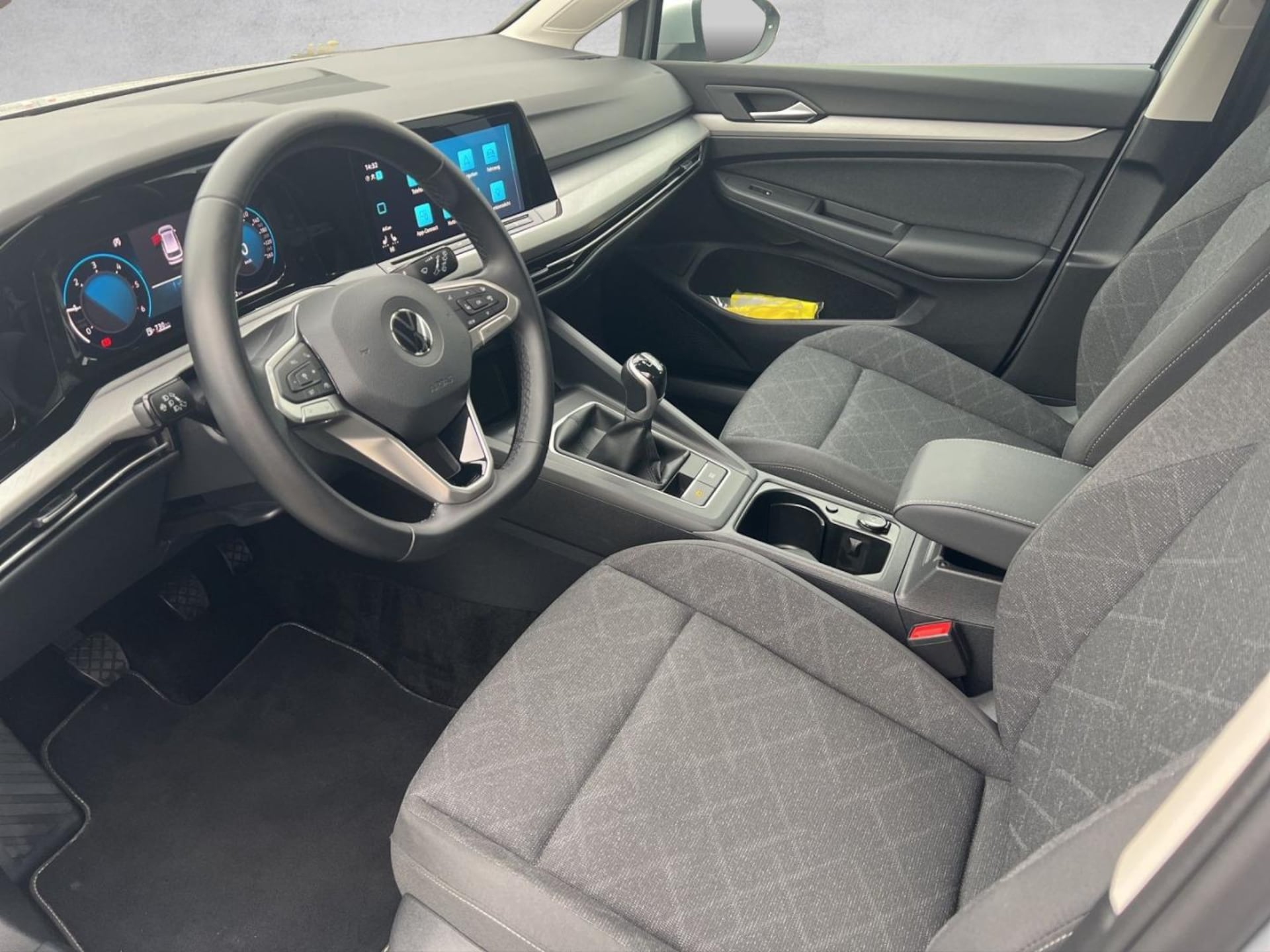 Volkswagen Golf Variant Life