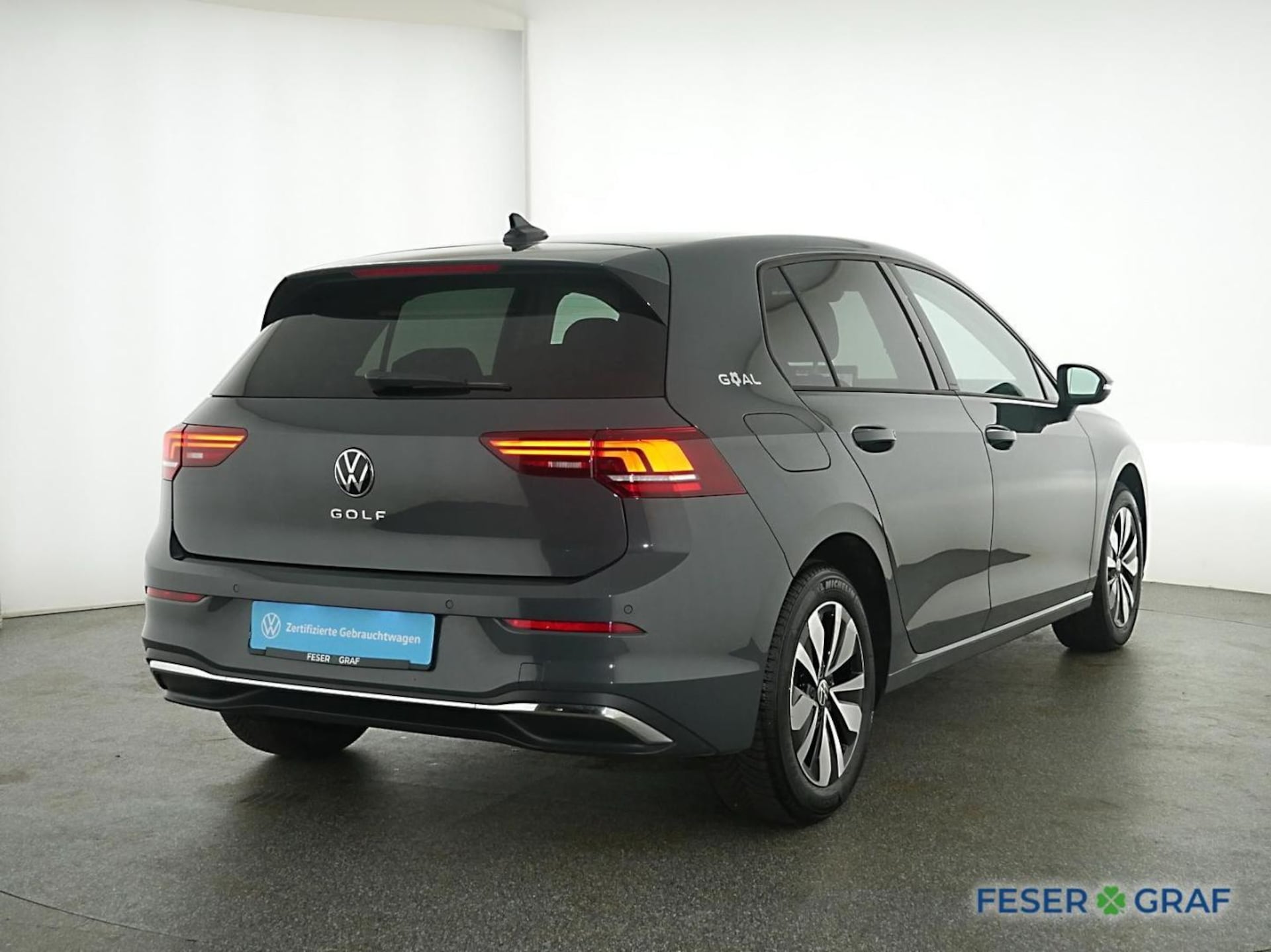 Volkswagen Golf Life