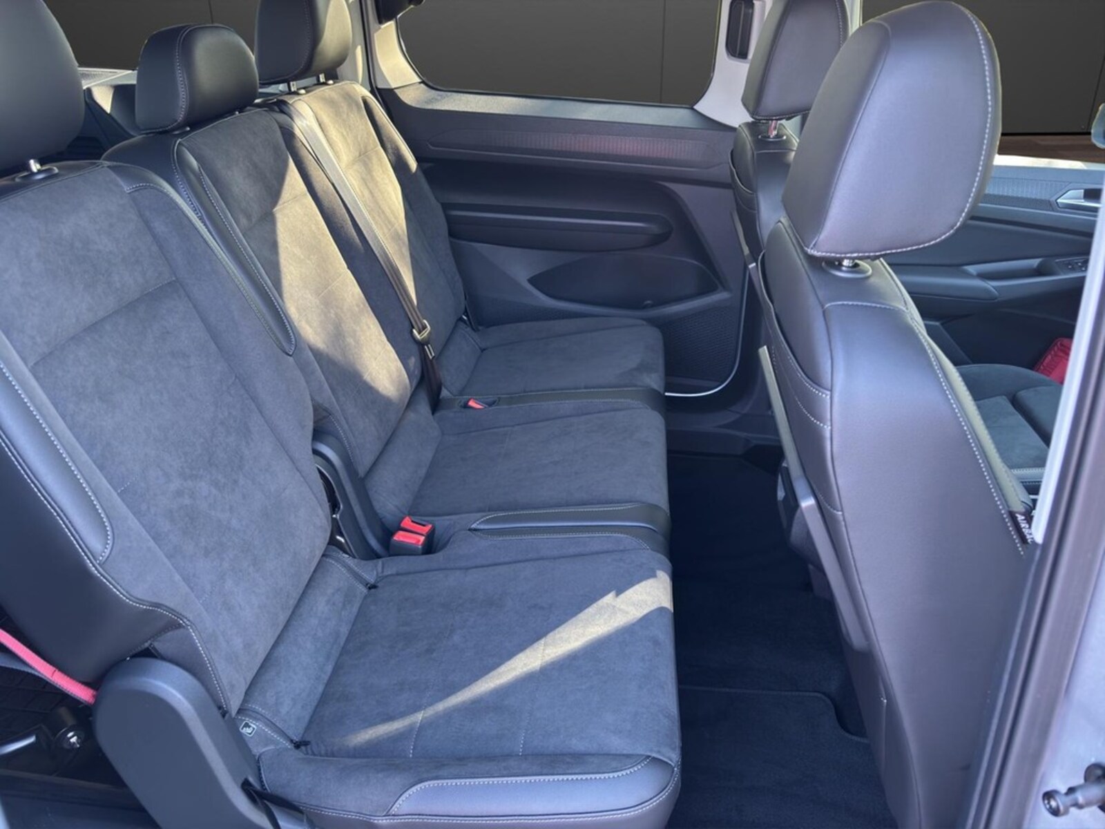 Volkswagen Caddy Maxi – Bild 15