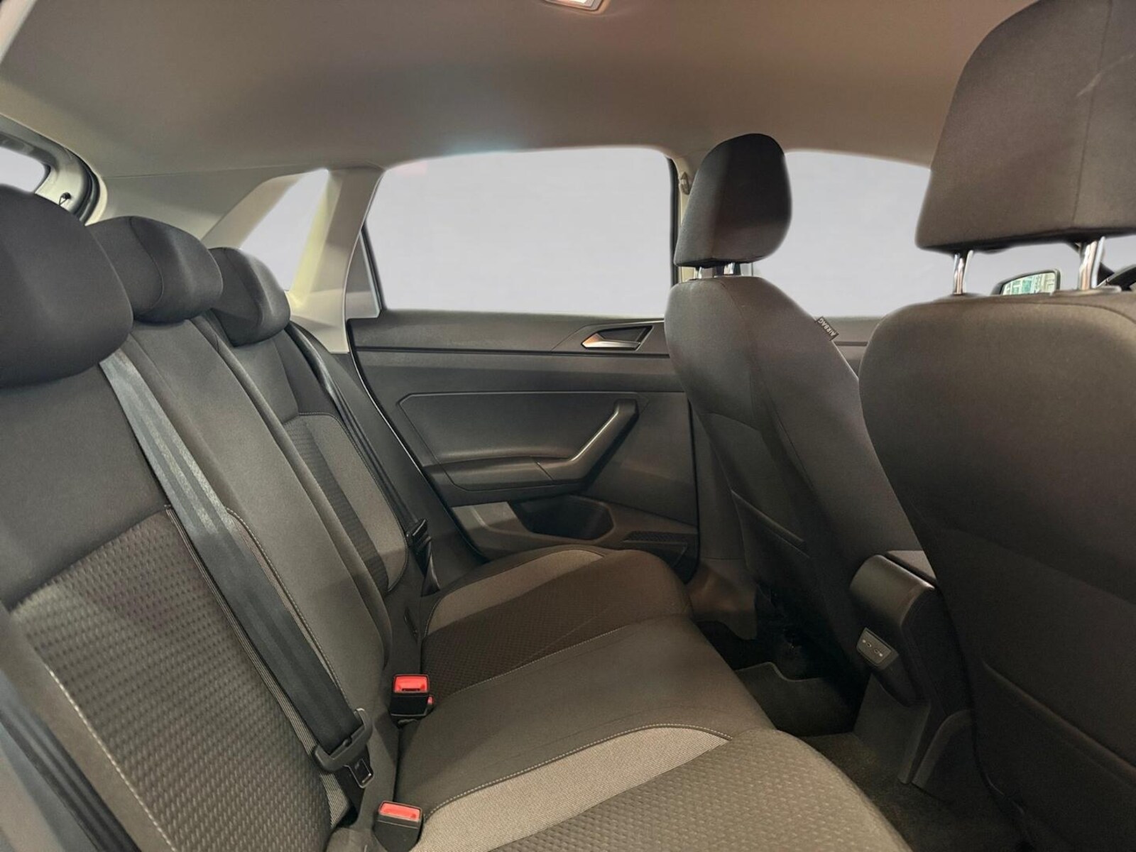 Volkswagen Polo – Bild 11