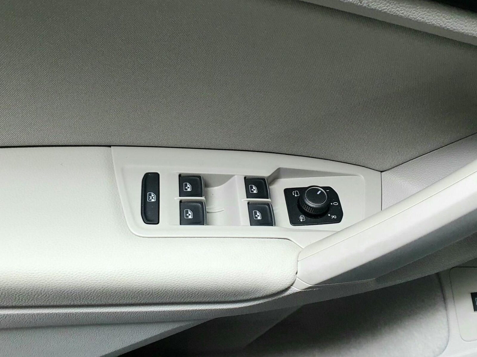 Volkswagen Tiguan – Bild 27