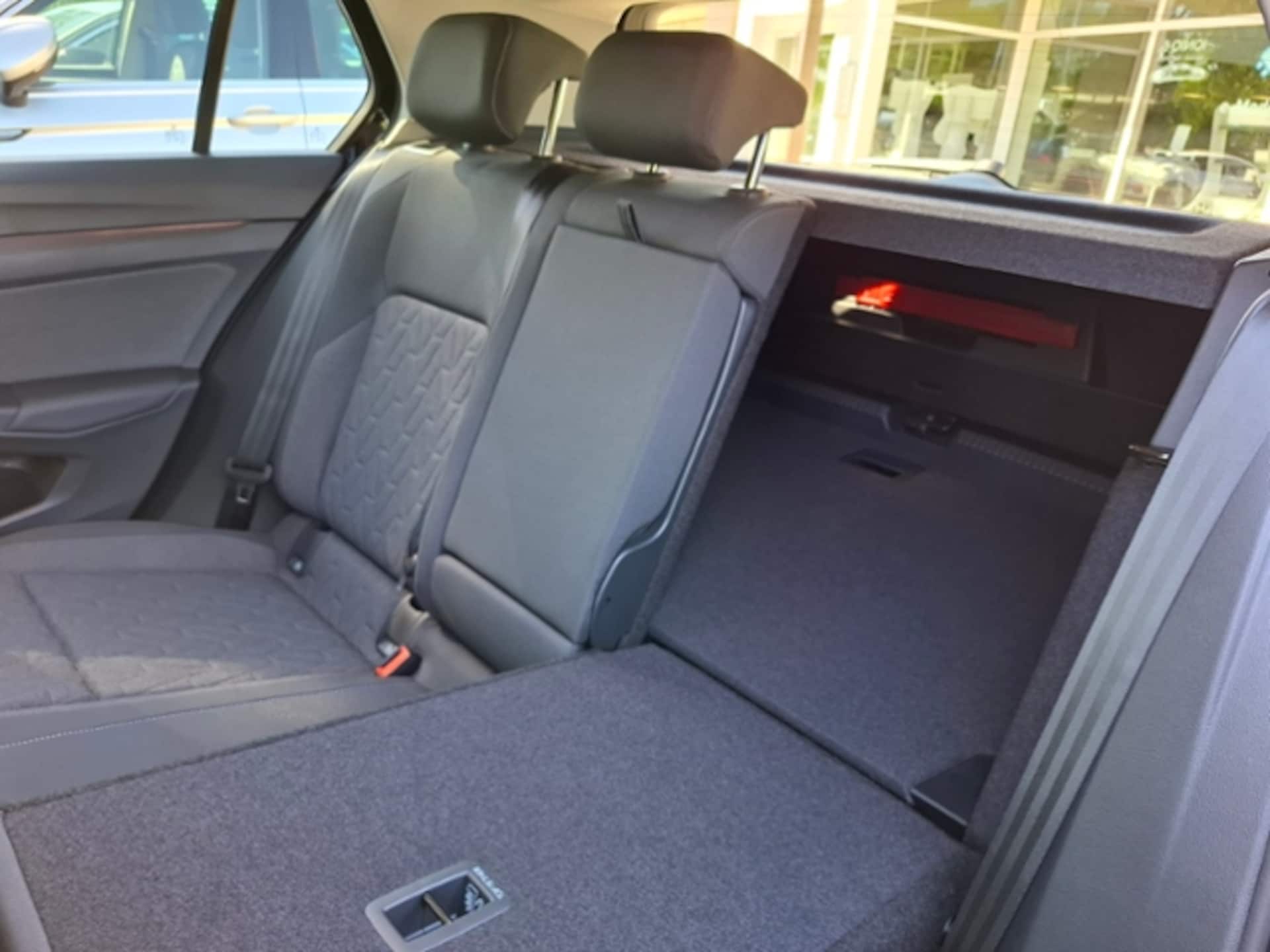 Volkswagen Golf Life