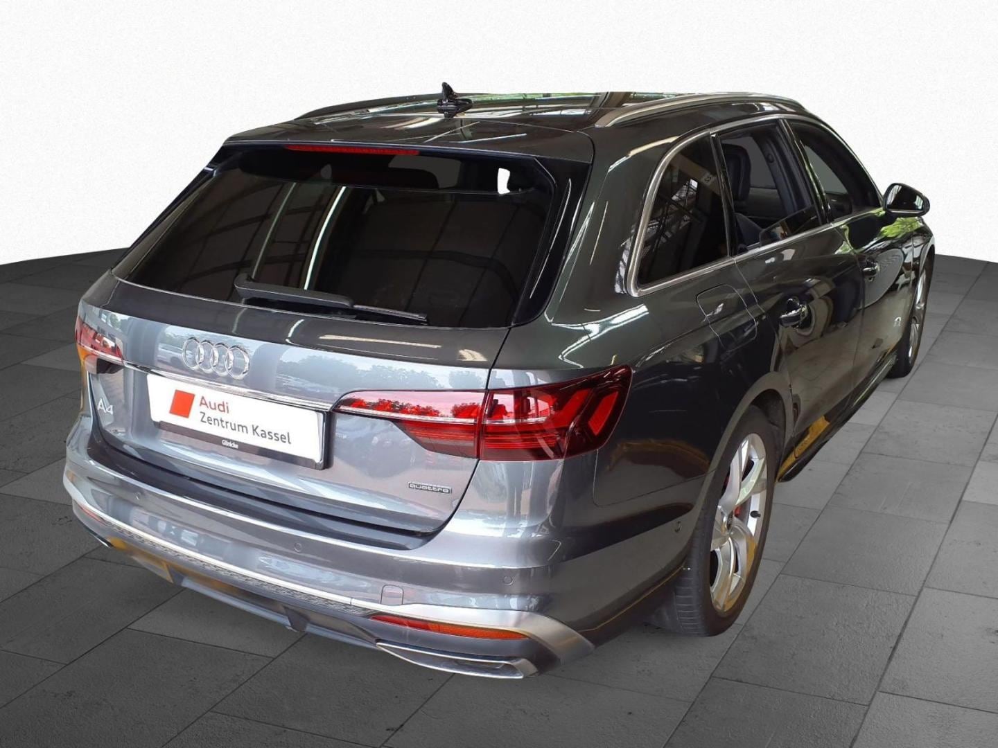 Bild über Audi A4 Avant S line 45 TFSI quattro S tronic - für weitere Informationen kontaktieren Sie den Audi Partner