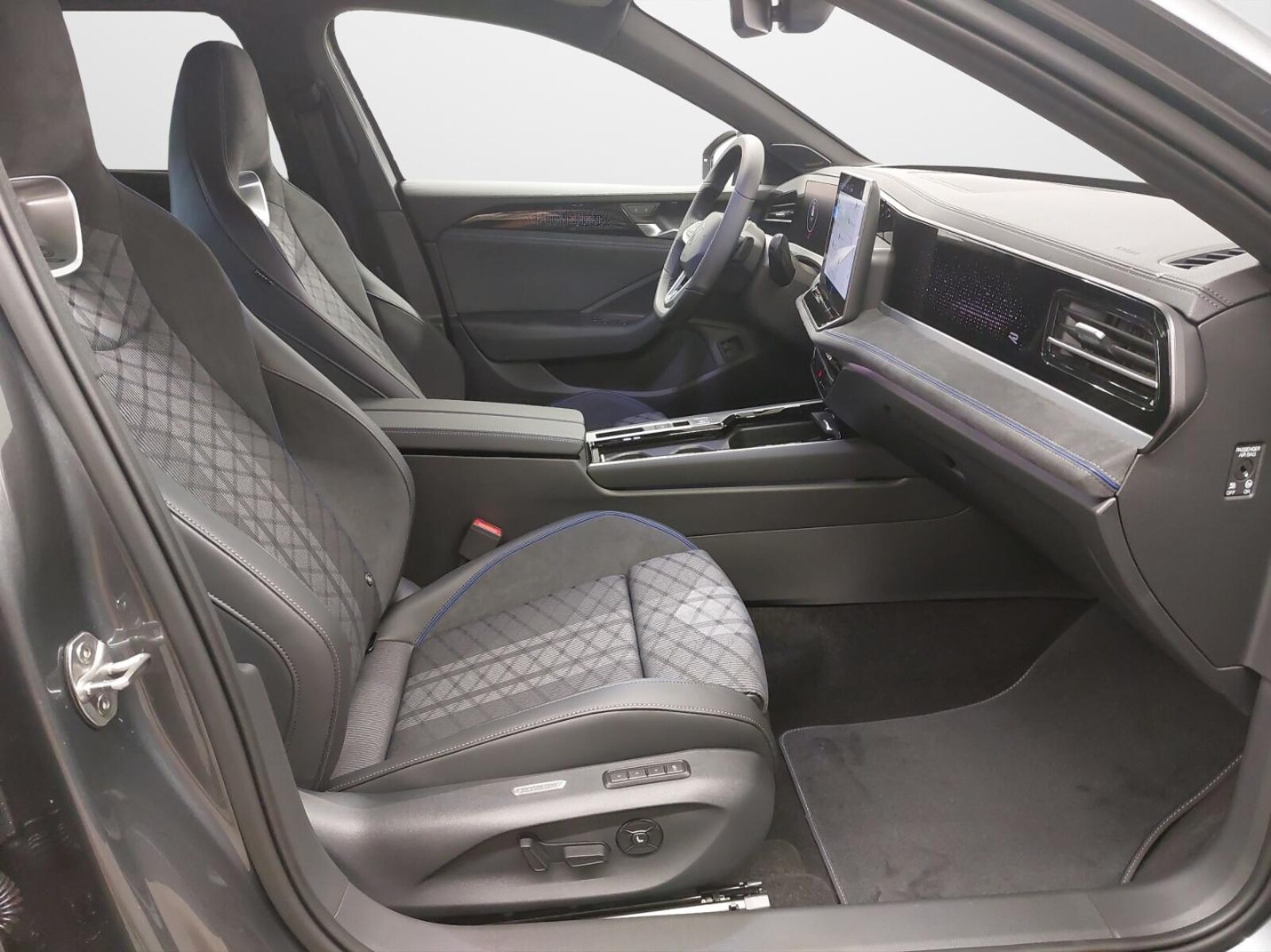 Volkswagen Passat – Bild 14