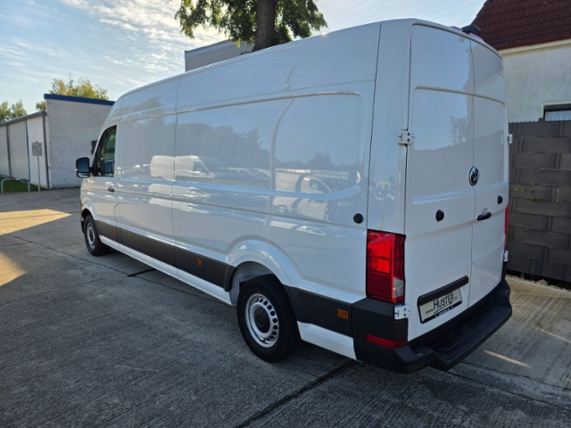 Volkswagen Crafter Kasten langer Radstand