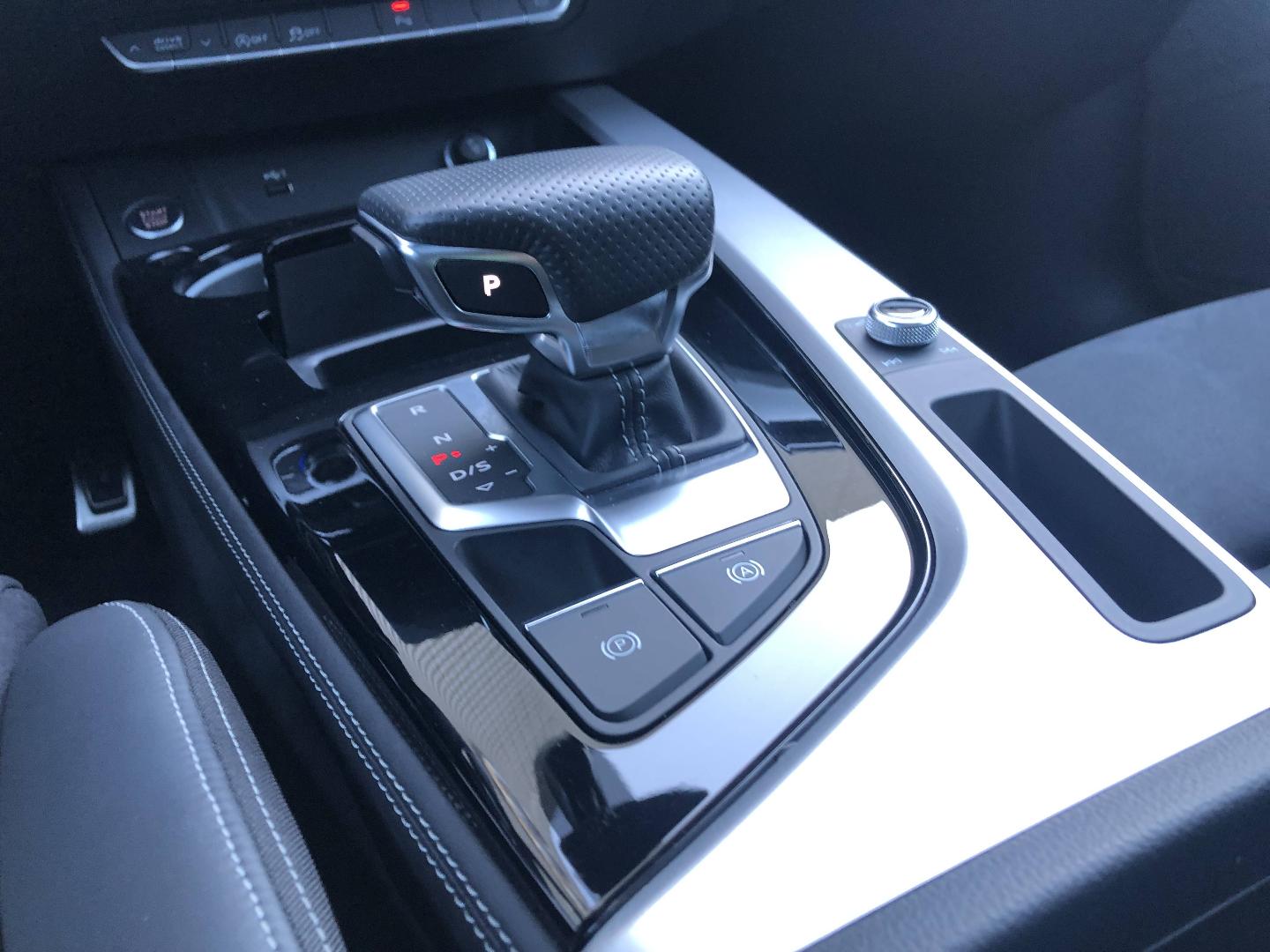 Image about Audi A4 Avant S Edition 40 TDI 150 kW (204 ch) S tronic