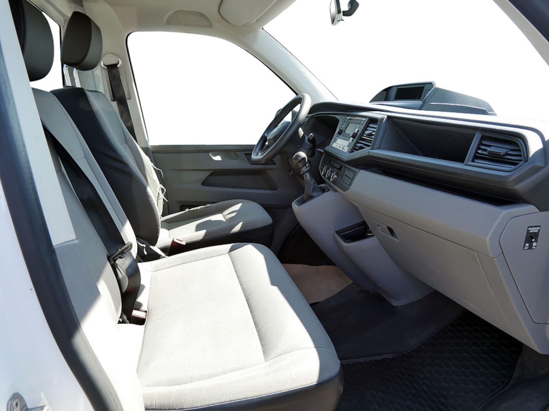 Volkswagen T6.1 Transporter Pritschenwagen Einzelkabine