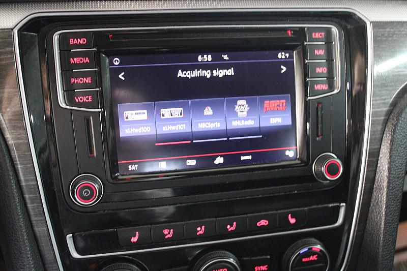 2017 Volkswagen Passat SE - Photo 34