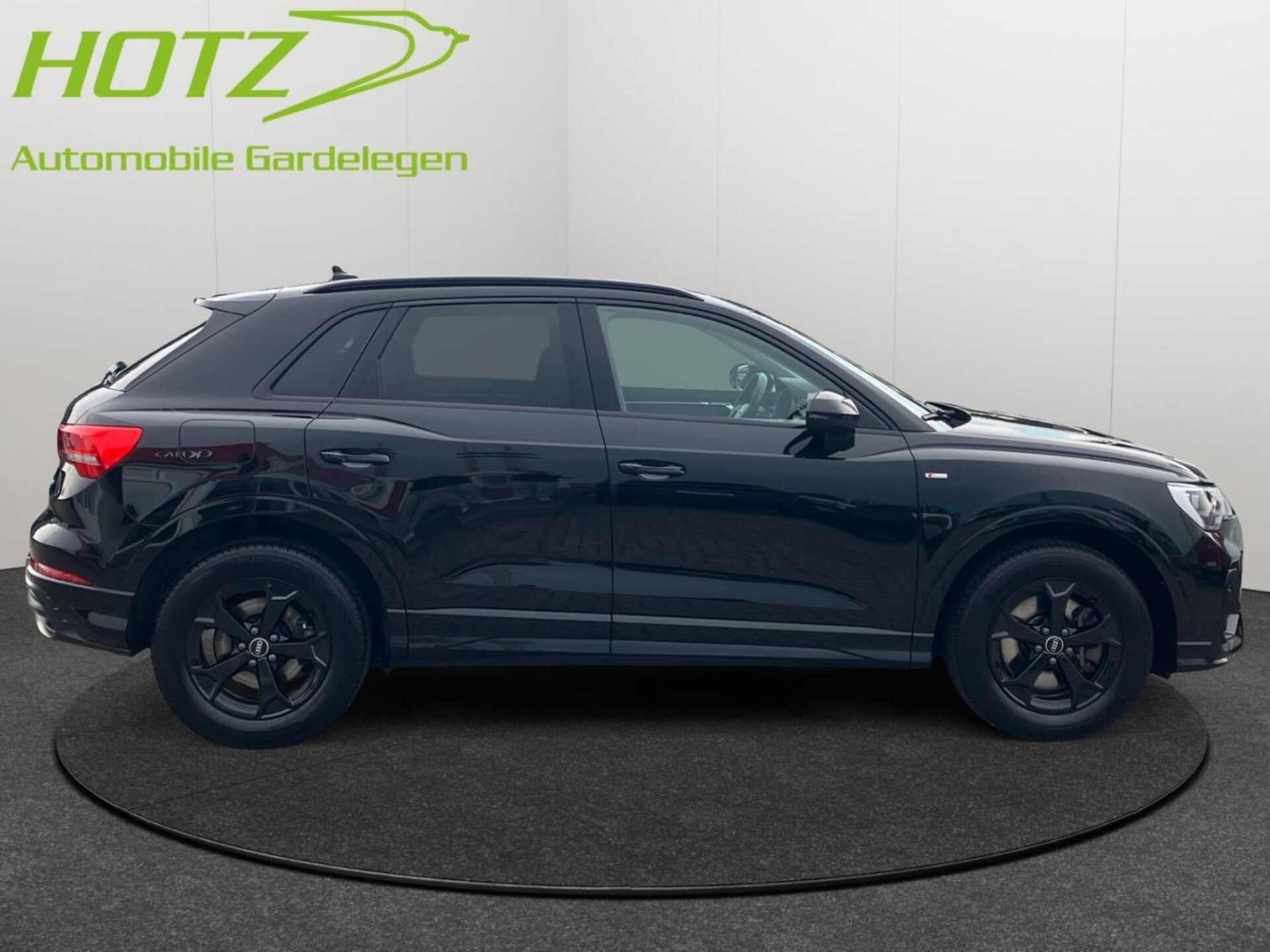 Audi Q3 SUV S line
