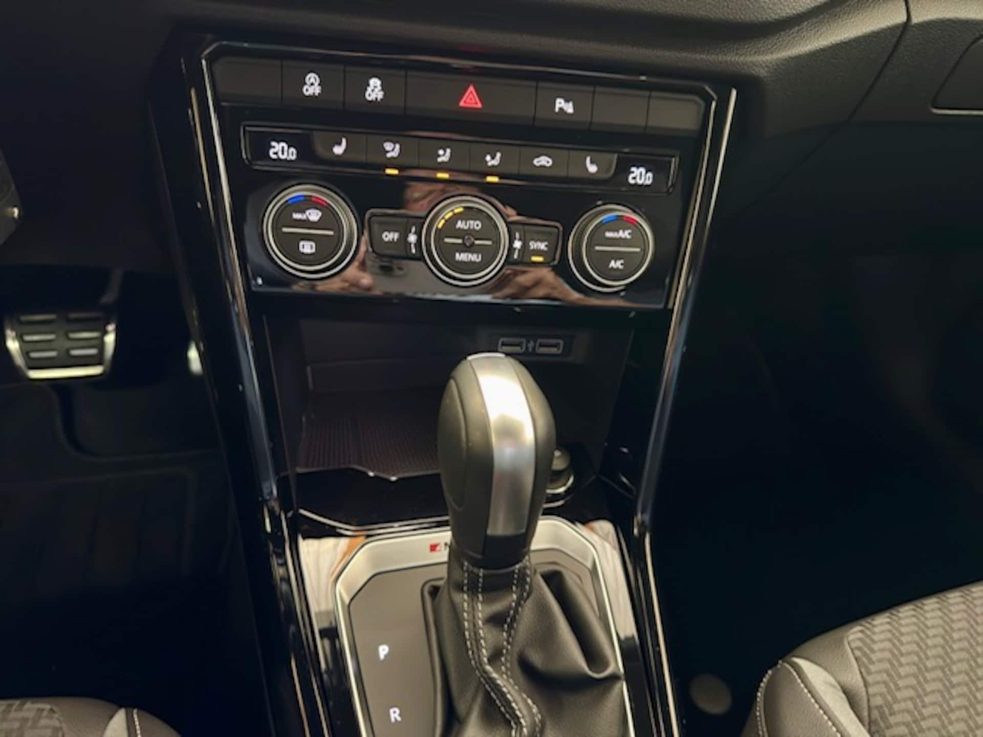 Volkswagen T-Roc R